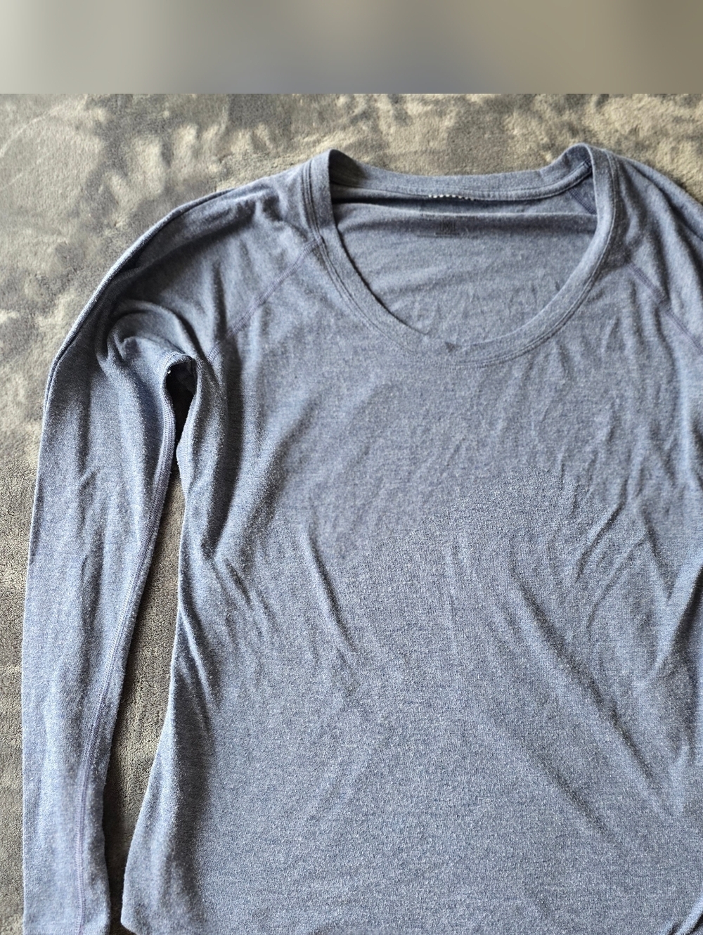 Patagonia Long Sleeved Capilene Cool Trail Shirt Size Medium - Picture 2 of 8